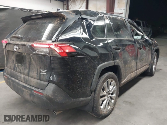 2024 Toyota RAV4 XLE Premium with VIN 2T3A1RFV3RC405031, listed as a IAAI auction lot 41977587 with 9,272 mi miles and . Bid and sale history available at DreamBid. Image 4.
