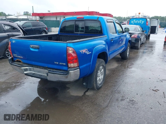 2007 Toyota Tacoma with VIN 3TMLU42N77M010825, listed as a IAAI auction lot 42681151 with 295,160 mi miles and . Bid and sale history available at DreamBid. Image 4.