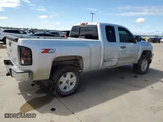 2012 Chevrolet Silverado 1500 LT with VIN 1GCRKSE74CZ196754, listed as a Copart auction lot 72692694 with 191,382 mi miles and Salvage Title. Bid and sale history available at carsss.com. Image 3.