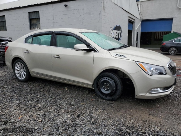 2016 Buick LaCrosse Leather with VIN 1G4GB5G34GF202770, listed as a Copart auction lot 49212095 with 36,495 mi miles and Salvage Title. Bid and sale history available at carsss.com. Image 4.