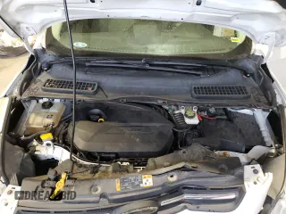 2013 Ford Escape SE z VIN 1FMCU0GX6DUC13677, wystawiony jako Copart lot #44182215 z przebiegiem 96 623 mil mil oraz Szkoda całkowita • Salvage title. Historia ofert i sprzedaży dostępna na DreamBid. Obrazek 13.