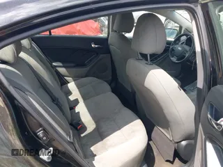 2014 Kia Forte LX with VIN KNAFK4A67E5191924, listed as a IAAI auction lot 41858920 with 198,652 mi miles. Bid and sale history available at carsss.com. Image 8.