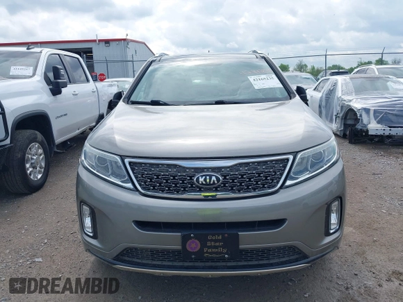 2014 Kia Sorento SX with VIN 5XYKWDA72EG518235, listed as a IAAI auction lot 42165235 with 131,603 mi miles. Bid and sale history available at carsss.com. Image 6.