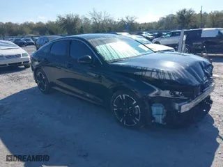 2022 Kia K5 GT-Line with VIN 5XXG64J21NG086896, listed as a IAAI auction lot 41868072 with 67,202 mi miles. Bid and sale history available at carsss.com. Image 1.