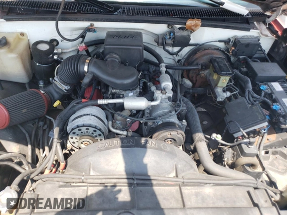 1998 Chevrolet Silverado 1500 with VIN 2GCEC19M8W1262449, listed as a Copart auction lot 67150574 with 167,907 mi miles and Salvage Title. Bid and sale history available at DreamBid. Image 12.