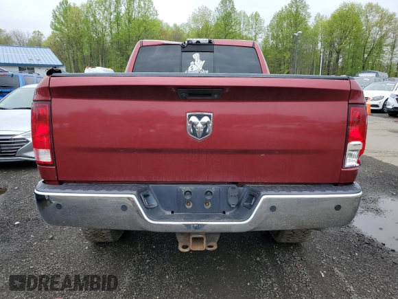 2015 Ram 2500 SLT z VIN 3C6UR5DL8FG582224, wystawiony jako Copart lot #54501405 z przebiegiem 128 218 mil mil oraz Szkoda całkowita • Salvage title. Historia ofert i sprzedaży dostępna na DreamBid. Obrazek 6.