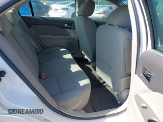 2010 Ford Fusion Hybrid с VIN 3FADP0L3XAR149879, выставлен на аукционе IAAI как лот 42628555 с пробегом 82 855 миль миль и . История ставок и продаж доступна на DreamBid. Изображение 8.