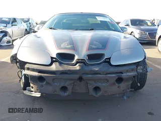 2002 Pontiac Firebird Formula with VIN 2G2FV22G722117470, listed as a IAAI auction lot 41625891 with 32,962 mi miles. Bid and sale history available at carsss.com. Image 13.