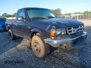 2001 Ford Ranger XL with VIN 1FTYR10C31TA33311, listed as a IAAI auction lot 41992072 with 158,599 mi miles. Bid and sale history available at carsss.com. Image 1.