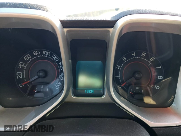 2010 Chevrolet Camaro 2SS z VIN 2G1FK1EJ5A9135194, wystawiony jako Copart lot #47948865 z przebiegiem 43 834 mil mil oraz Tytuł czysty. Historia ofert i sprzedaży dostępna na DreamBid. Obrazek 9.