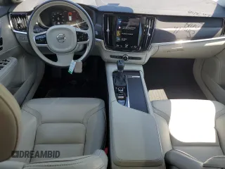 2017 Volvo V90 z VIN YV4A22NL3H1003765, wystawiony jako Copart lot #50584944 z przebiegiem 48 787 mil mil oraz . Historia ofert i sprzedaży dostępna na DreamBid. Obrazek 8.