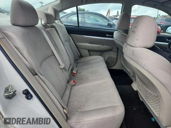 2013 Subaru Legacy 2.5i z VIN 4S3BMBA60D3012844, wystawiony jako Copart lot #62875425 z przebiegiem 162 693 mil mil oraz Czysty tytuł • Clean title. Historia ofert i sprzedaży dostępna na DreamBid. Obrazek 10.