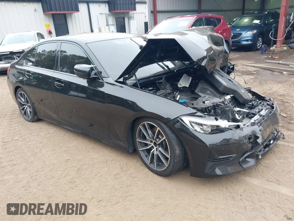 2019 BMW 3 Series 330i xDrive with VIN WBA5R7C52KAJ87697, listed as a IAAI auction lot 41795207 with 53,760 mi miles. Bid and sale history available at carsss.com. Image 1.