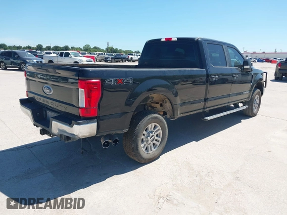 2017 Ford F-250 Lariat with VIN 1FT7W2BT9HEE70915, listed as a IAAI auction lot 42808317 with 229,023 mi miles and . Bid and sale history available at DreamBid. Image 4.