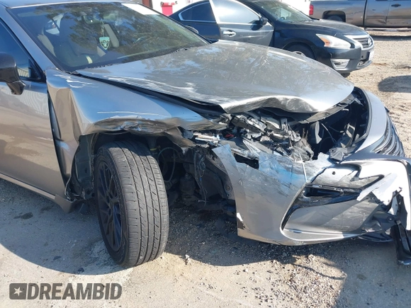 2016 Lexus ES 330 z VIN JTHBK1GG4G2236076, wystawiony jako IAAI lot #42124873 z przebiegiem 118 102 mil mil oraz . Historia ofert i sprzedaży dostępna na DreamBid. Obrazek 6.