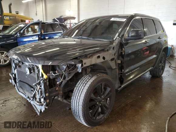 2012 Jeep Grand Cherokee Laredo with VIN 1C4RJFAT7CC329426, listed as a Copart auction lot 84425884 with 161,248 mi miles and Salvage Title. Bid and sale history available at carsss.com. Image 1.