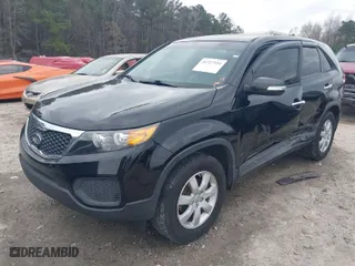 2012 Kia Sorento LX with VIN 5XYKT3A18CG237178, listed as a IAAI auction lot 41727554 with 283,783 mi miles. Bid and sale history available at carsss.com. Image 2.