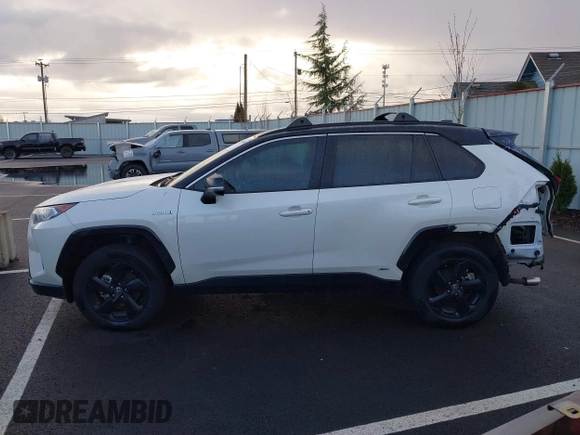 2021 Toyota RAV4 Hybrid XSE with VIN 4T3E6RFV8MU056524, listed as a IAAI auction lot 41788452 with 56,751 mi miles. Bid and sale history available at carsss.com. Image 15.