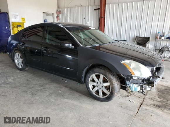 2004 Nissan Maxima SE with VIN 1N4BA41E44C920179, listed as a Copart auction lot 68174564 with 217,504 mi miles and Clean Title. Bid and sale history available at carsss.com. Image 4.