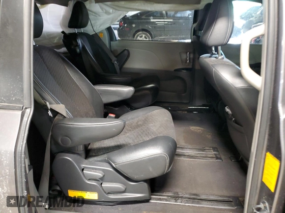 2011 Toyota Sienna SE with VIN 5TDXK3DC4BS119068, listed as a Copart auction lot 45960275 with 73,252 mi miles and Salvage Title. Bid and sale history available at carsss.com. Image 10.