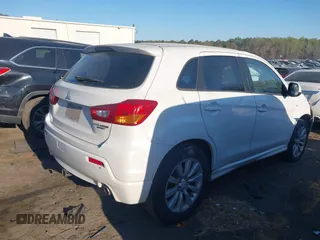2011 Mitsubishi Outlander Sport SE with VIN JA4AR4AUXBZ023118, listed as a IAAI auction lot 41853985 with 139,529 mi miles. Bid and sale history available at carsss.com. Image 4.