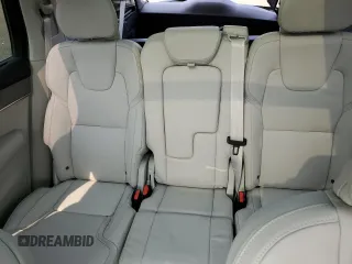 2025 Volvo XC90 с VIN YV4062PG2S1370809, выставлен на аукционе Copart как лот 59596035 с пробегом 2 825 миль миль и Списание • Salvage title. История ставок и продаж доступна на DreamBid. Изображение 10.