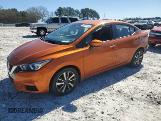 2022 Nissan Versa SV z VIN 3N1CN8EV5NL841939, wystawiony jako Copart lot #48990195 z przebiegiem 57 076 mil mil oraz Szkoda całkowita • Salvage title. Historia ofert i sprzedaży dostępna na DreamBid. Obrazek 1.
