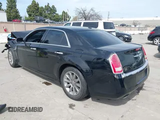 2012 Chrysler 300 Limited with VIN 2C3CCACG5CH289013, listed as a IAAI auction lot 41847824 with 193,302 mi miles. Bid and sale history available at carsss.com. Image 3.
