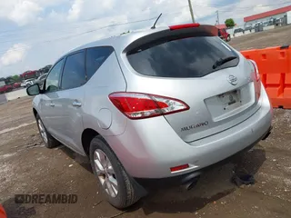 2013 Nissan Murano LE with VIN JN8AZ1MU9DW209158, listed as a IAAI auction lot 42169956 with 179,020 mi miles and . Bid and sale history available at carsss.com. Image 3.