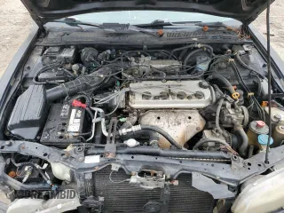 1997 Honda Accord EX with VIN 1HGCD5651VA019340, listed as a Copart auction lot 83451114 with 214,604 mi miles and Salvage Title. Bid and sale history available at DreamBid. Image 12.