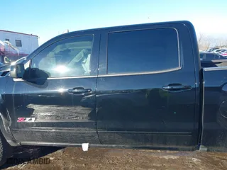 2017 Chevrolet Silverado 1500 LTZ with VIN 3GCUKSEC6HG263854, listed as a IAAI auction lot 41275123 with 70,009 mi miles. Bid and sale history available at carsss.com. Image 14.