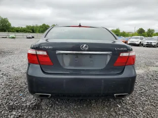2008 Lexus LS 460 z VIN JTHBL46FX85067866, wystawiony jako Copart lot #56025255 z przebiegiem 218 271 mil mil oraz Szkoda całkowita • Salvage title. Historia ofert i sprzedaży dostępna na DreamBid. Obrazek 6.