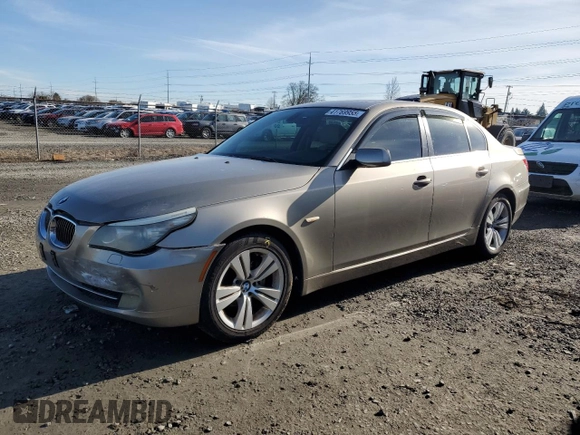 2009 BMW 5 Series 528i with VIN WBANU53589C123021, listed as a Copart auction lot 41769955 with 110,715 mi miles and Salvage Title. Bid and sale history available at carsss.com. Image 1.