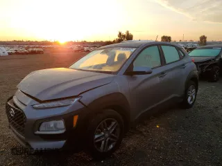 2020 Hyundai Kona SE with VIN KM8K12AA5LU579536, listed as a Copart auction lot 70356342 with 61,940 mi miles. Bid and sale history available at carsss.com. Image 1.