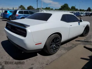 2019 Dodge Challenger R/T Scat Pack Widebody z VIN 2C3CDZFJ3KH740893, wystawiony jako Copart lot #59661204 z przebiegiem 78 203 mil mil oraz Szkoda całkowita • Salvage title. Historia ofert i sprzedaży dostępna na DreamBid. Obrazek 3.