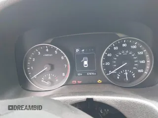 2018 Hyundai Elantra SEL z VIN 5NPD84LFXJH333683, wystawiony jako IAAI lot #41033409 z przebiegiem 67 874 mil mil oraz . Historia ofert i sprzedaży dostępna na DreamBid. Obrazek 7.