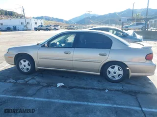 2001 Chevrolet Malibu LS with VIN 1G1NE52J41M674097, listed as a IAAI auction lot 41742386 with 44,514 mi miles. Bid and sale history available at carsss.com. Image 14.