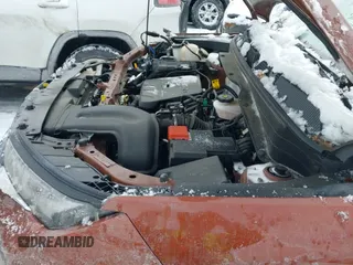 2021 Chevrolet TrailBlazer LS z VIN KL79MNSL8MB085239, wystawiony jako IAAI lot #41618567 z przebiegiem 44 438 mil mil oraz . Historia ofert i sprzedaży dostępna na DreamBid. Obrazek 19.