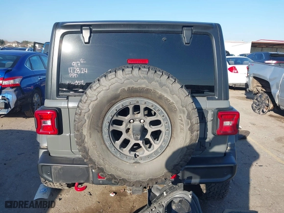 2021 Jeep Wrangler Unlimited Rubicon with VIN 1C4JJXFG3MW842686, listed as a IAAI auction lot 41517391 with 44,127 mi miles. Bid and sale history available at carsss.com. Image 17.