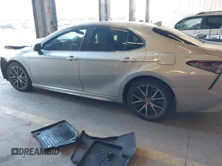 2023 Toyota Camry SE z VIN 4T1G11BK4PU093457, wystawiony jako IAAI lot #42061933 z przebiegiem 21 275 mil mil oraz . Historia ofert i sprzedaży dostępna na DreamBid. Obrazek 15.
