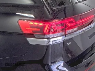 2024 Volkswagen Atlas SE с VIN 1V2HR2CA2RC553977, выставлен на аукционе IAAI как лот 42731405 с пробегом 24 692 миль миль и . История ставок и продаж доступна на DreamBid. Изображение 12.