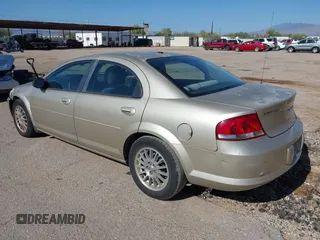 2006 Chrysler Sebring z VIN 1C3EL46XX6N146558, wystawiony jako IAAI lot #42433120 z przebiegiem 123 781 mil mil oraz . Historia ofert i sprzedaży dostępna na DreamBid. Obrazek 3.