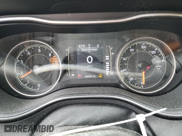 2019 Jeep Cherokee Altitude with VIN 1C4PJMLB7KD315955, listed as a Copart auction lot 59356885 with 84,040 mi miles and Salvage title. Bid and sale history available at DreamBid. Image 9.