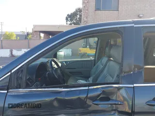 2006 Honda Odyssey Touring с VIN 5FNRL38826B027110, выставлен на аукционе IAAI как лот 42096478 с пробегом 189 615 миль миль и . История ставок и продаж доступна на DreamBid. Изображение 18.