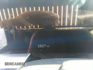 2024 Cadillac LYRIQ z VIN 1GYKPVRL8RZ128147, wystawiony jako IAAI lot #41273392 z przebiegiem 1 927 mil mil oraz . Historia ofert i sprzedaży dostępna na DreamBid. Obrazek 15.