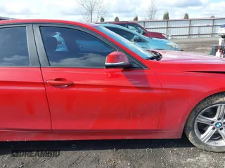2013 BMW 3 Series 328i xDrive with VIN WBA3B5C51DF590673, listed as a IAAI auction lot 41720742 with 91,147 mi miles. Bid and sale history available at carsss.com. Image 13.