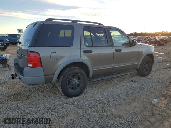 2002 Ford Explorer XLS with VIN 1FMZU62E32UA76407, listed as a Copart auction lot 88239565 with Not provided miles and Salvage title. Bid and sale history available at DreamBid. Image 3.