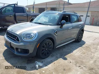 2020 MINI Countryman Cooper S with VIN WMZYX1C08L3L66257, listed as a IAAI auction lot 42402345 with 28,609 mi miles and . Bid and sale history available at DreamBid. Image 17.