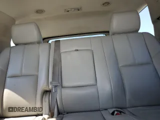 2013 Chevrolet Tahoe LT с VIN 1GNSCBE01DR158327, выставлен на аукционе Copart как лот 61760895 с пробегом 228 070 миль миль и Списание • Salvage title. История ставок и продаж доступна на DreamBid. Изображение 10.