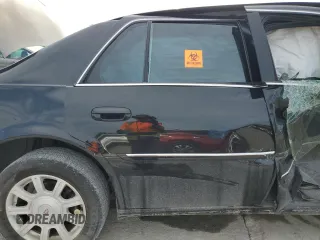2010 Cadillac DTS 1SA z VIN 1G6KA5EY1AU116600, wystawiony jako Copart lot #71453974 z przebiegiem 111 626 mil mil oraz Szkoda całkowita • Salvage title. Historia ofert i sprzedaży dostępna na DreamBid. Obrazek 10.